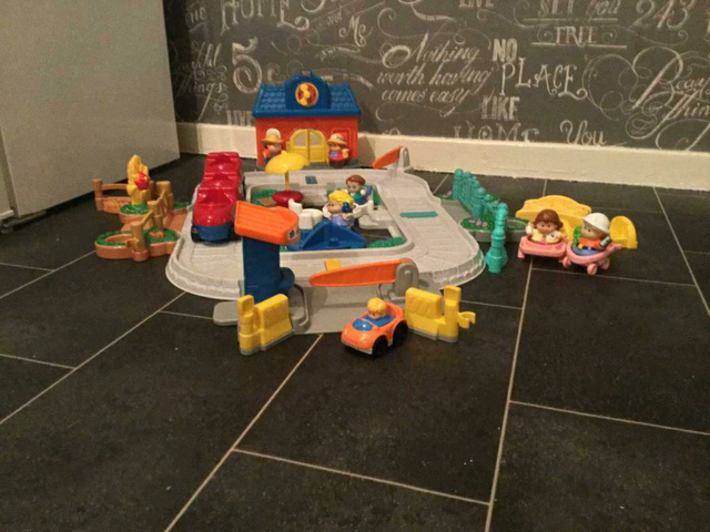 little people train station